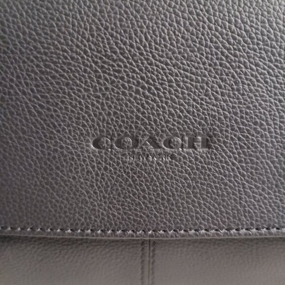 Coach Navy Blue Pebbled Charles Leather Messenger Bag F54792 Excellent Condition - Picture 4 of 15